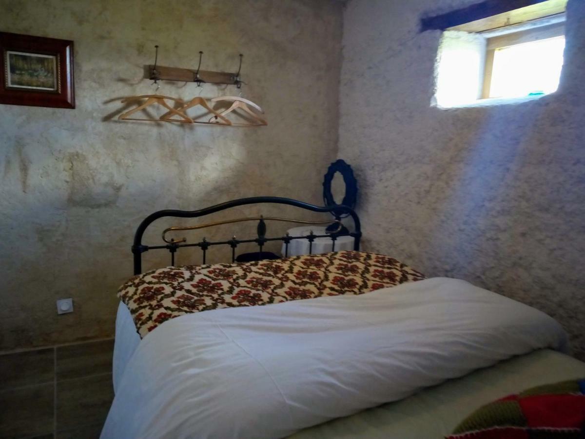 Le Petit Savriere B&B Tronget Eksteriør bilde
